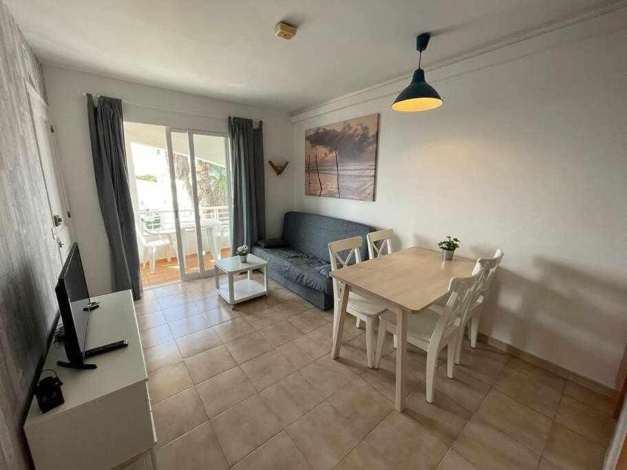 Mitjana Apartamento Con Piscina Ciutadella  Exterior foto